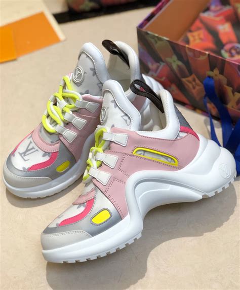 louis vuitton shoes sneakers for ladies|louis vuitton sneakers women 2021.